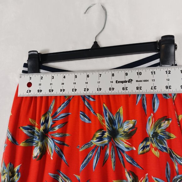 Lascana Capri's & Top Set Size 6 Red Floral Print Wide Leg Capris. Short Sleeve - Picture 7 of 16